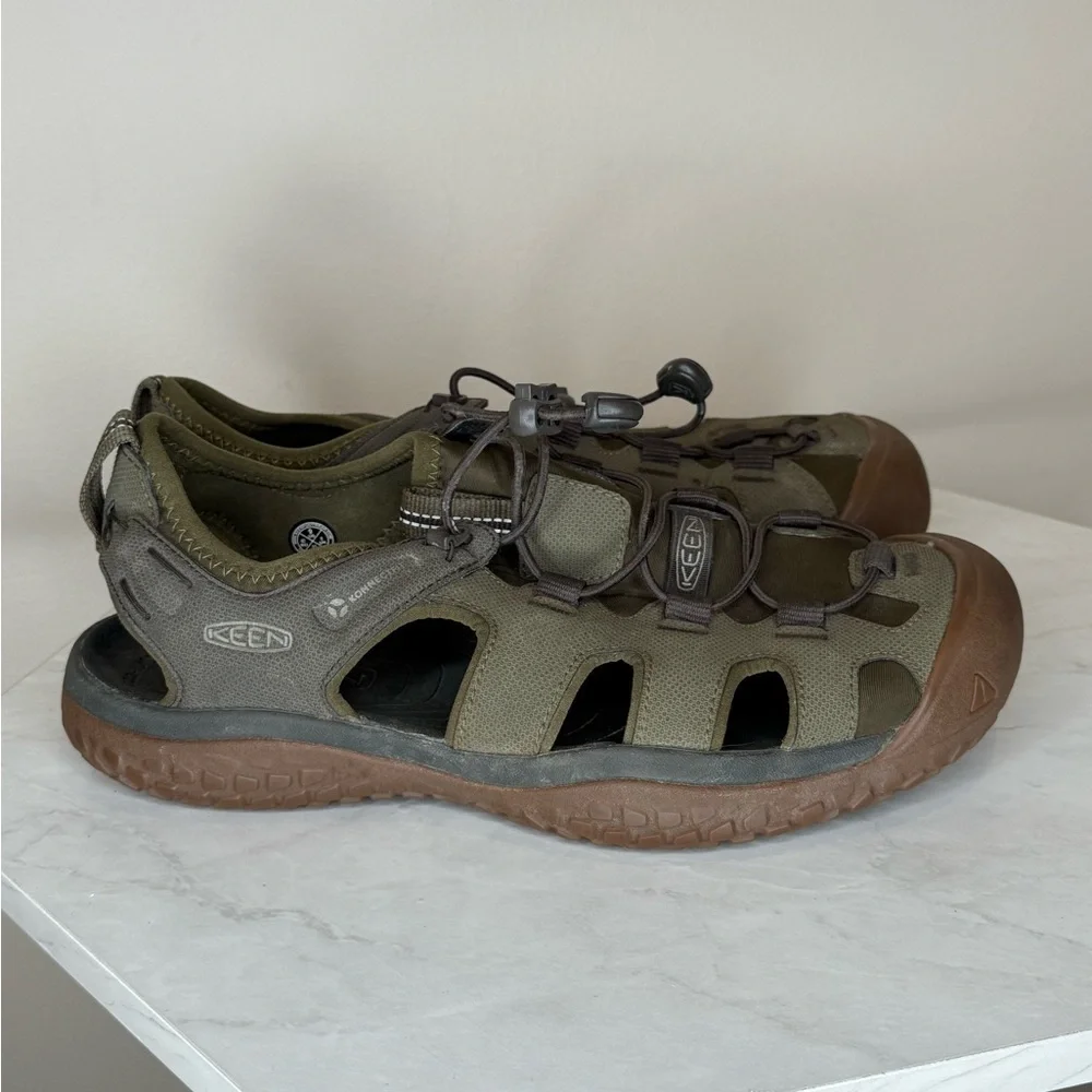 🔥KEEN Men's Green and Brown Outdoor Sandals Sz9🔥